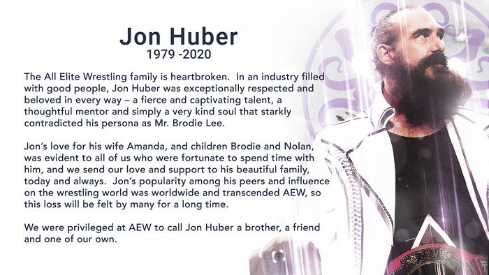 Cựu sao WWE Jonathan Huber qua đời ở tuổi 41 vì bệnh phổi - Ảnh 2. Cựu sao WWE Jonathan Huber qua đời ở tuổi 41 vì bệnh phổi - Ảnh 2.