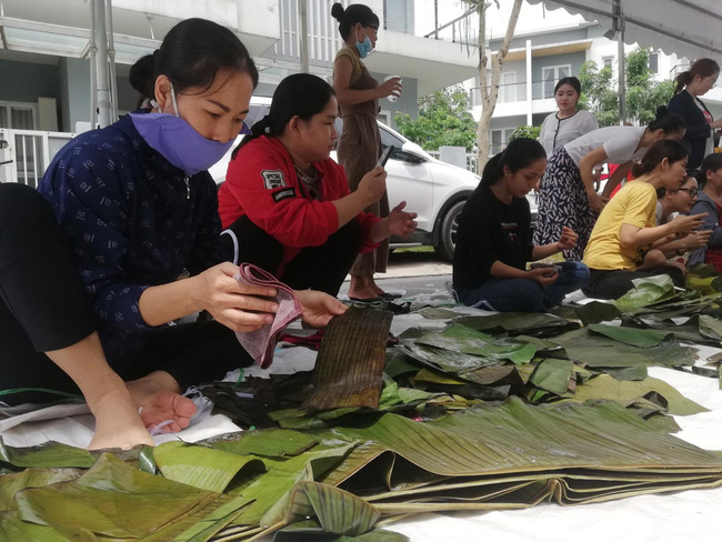 Những hình ảnh giản dị mà ấm áp để thấy người Việt luôn sống với nhau bằng tình nghĩa chân thành - Ảnh 4.