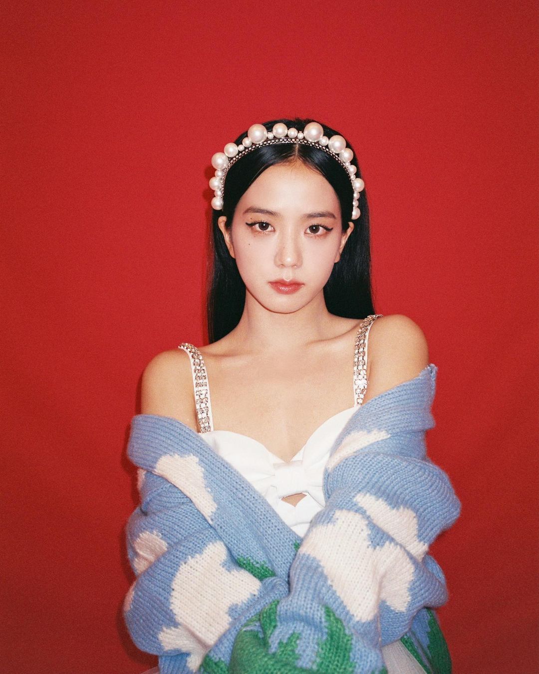 Kh&ocirc;ng c&ograve;n l&agrave; PTS, cuối c&ugrave;ng Jisoo (BLACKPINK) đ&atilde; hở bạo thật rồi: Khoe v&ograve;ng 1 quyến rũ chốt hạ năm 2020, chịu sao nổi? - Ảnh 2.