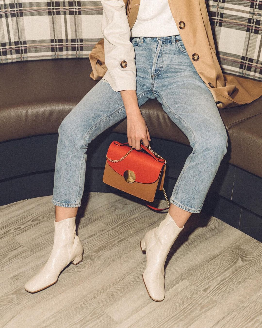 Chân ngắn, chân to hay vòng kiềng... tìm ngay công thức diện boots tốt khoe xấu che, tôn dáng nhất cho đôi chân của chị em - Ảnh 6. Chân ngắn, chân to hay vòng kiềng... tìm ngay công thức diện boots tốt khoe xấu che, tôn dáng nhất cho đôi chân của chị em - Ảnh 6.