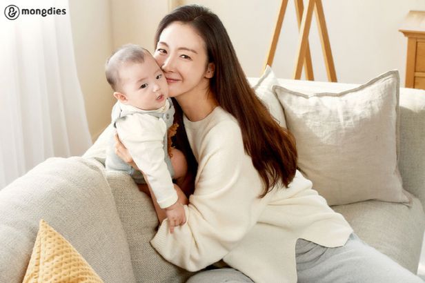 Choi Ji Woo lộ vóc dáng thật sau hơn 6 tháng sinh con qua hình chưa chỉnh sửa, liệu U50 có còn hoàn hảo? - Ảnh 3.