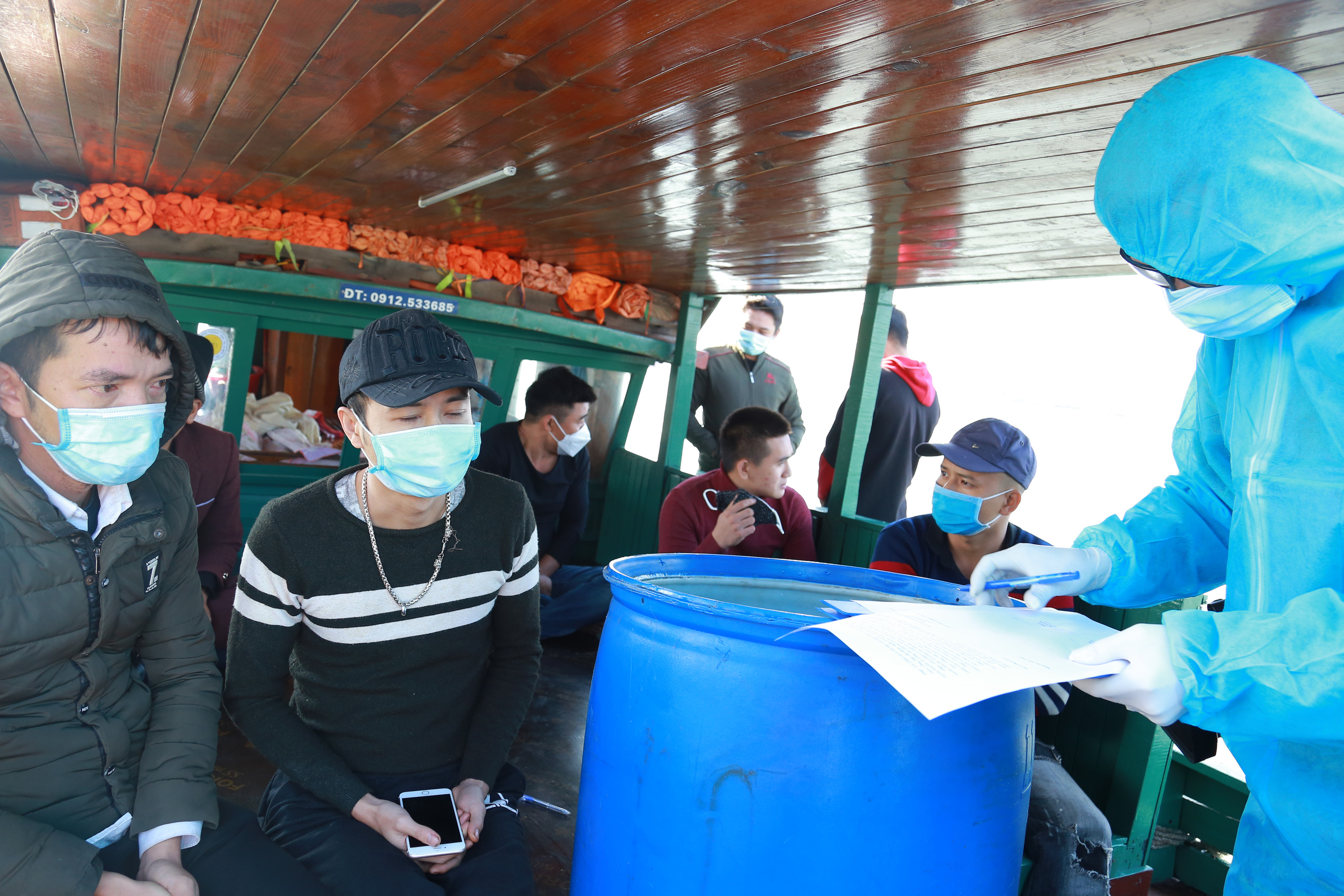 Quang Ninh quickly avoided the medical isolation of 8 people - Photo 1.