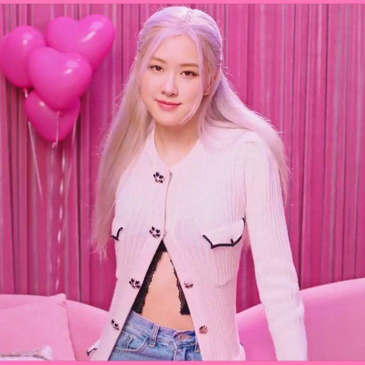6 món đồ len Rosé mê nhất: Các nàng sắm theo đảm bảo mặc đẹp - Ảnh 12. 6 món đồ len Rosé mê nhất: Các nàng sắm theo đảm bảo mặc đẹp - Ảnh 12.