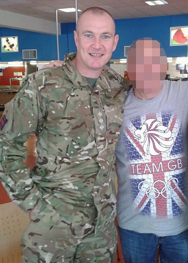 Thi vả nhau xem ai khỏe hơn, con trai 19 tuổi tát bố tử vong - Ảnh 3. Thi vả nhau xem ai khỏe hơn, con trai 19 tuổi tát bố tử vong - Ảnh 3.