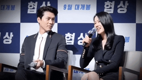 Soi hint của Hyun Bin - Son Ye Jin, thấy loạt điểm &ldquo;bất thường&rdquo;: Từ Baeksang đ&atilde; giấu nhưng qu&aacute; lộ, ch&agrave;ng c&ograve;n cầu h&ocirc;n lu&ocirc;n rồi? - Ảnh 21.