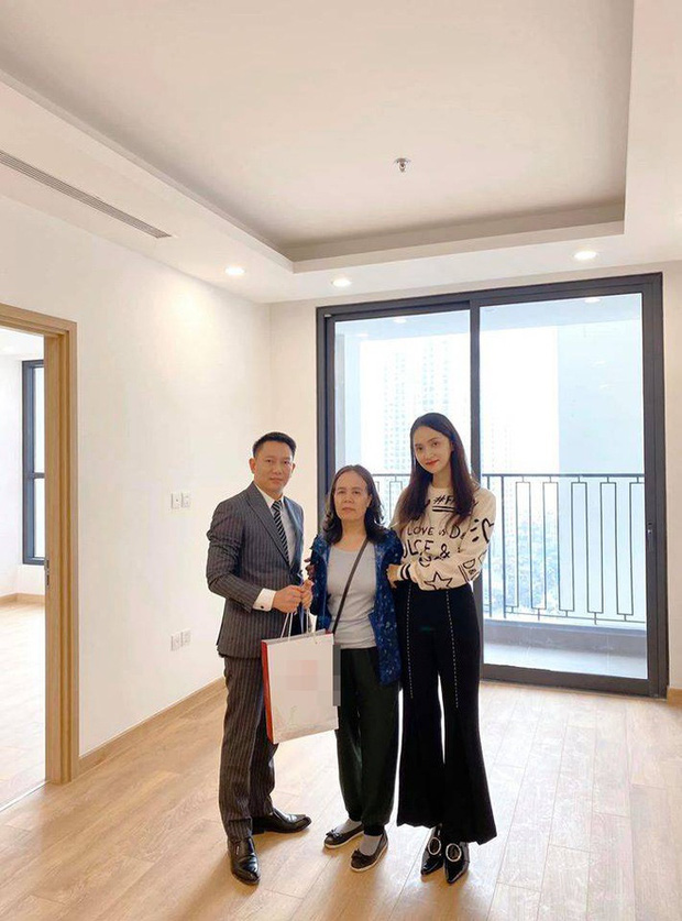 Những người đẹp Việt tậu biệt thự tiền tỷ trước tuổi 30: Hương Giang, Midu, Hương Tràm... ai giàu hơn ai? - Ảnh 3.