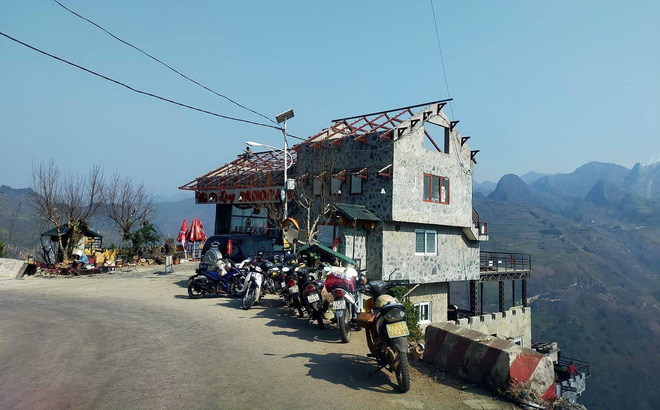 Bề thế hơn sau cải tạo, c&ocirc;ng tr&igrave;nh Panorama M&atilde; P&igrave; L&egrave;ng tiếp tục phải dỡ m&aacute;i ng&oacute;i, hạ độ cao - Ảnh 1.