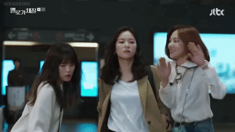 7 phim Hàn vừa ngọt sâu răng vừa hài té ghế, Tết muốn né drama thì cày ngay chứ ngần ngại gì! - Ảnh 14. 7 phim Hàn vừa ngọt sâu răng vừa hài té ghế, Tết muốn né drama thì cày ngay chứ ngần ngại gì! - Ảnh 14.