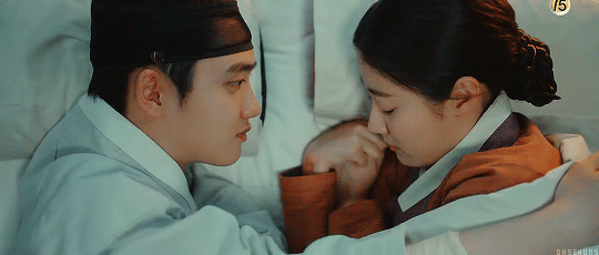 7 phim Hàn vừa ngọt sâu răng vừa hài té ghế, Tết muốn né drama thì cày ngay chứ ngần ngại gì! - Ảnh 21. 7 phim Hàn vừa ngọt sâu răng vừa hài té ghế, Tết muốn né drama thì cày ngay chứ ngần ngại gì! - Ảnh 21.