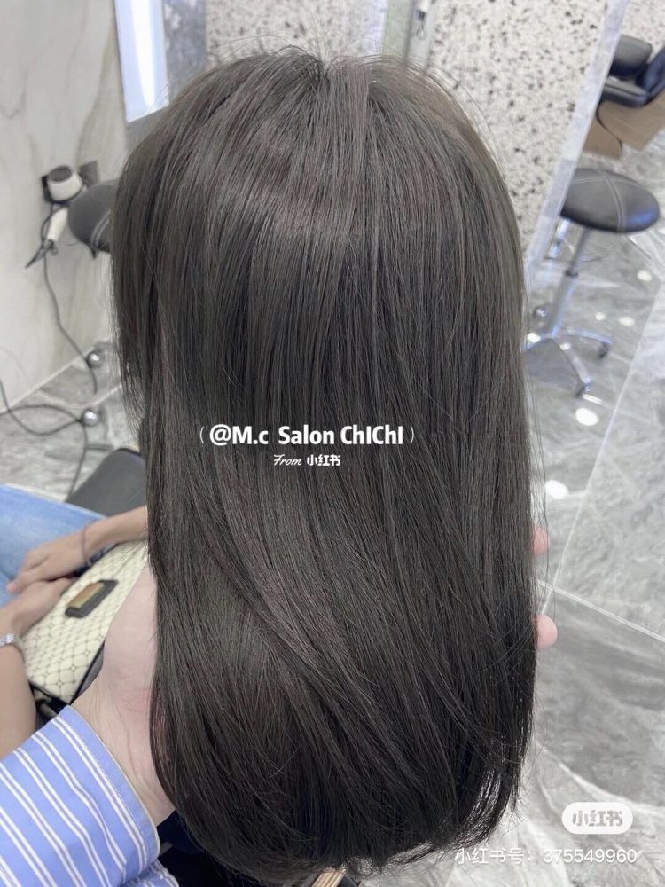 Ngo&agrave;i m&agrave;u n&acirc;u, 9 m&agrave;u t&oacute;c nhuộm n&agrave;y cũng nịnh da vi diệu, gi&uacute;p mặt s&aacute;ng bừng m&agrave; c&ograve;n trẻ ra v&agrave;i tuổi - Ảnh 2.