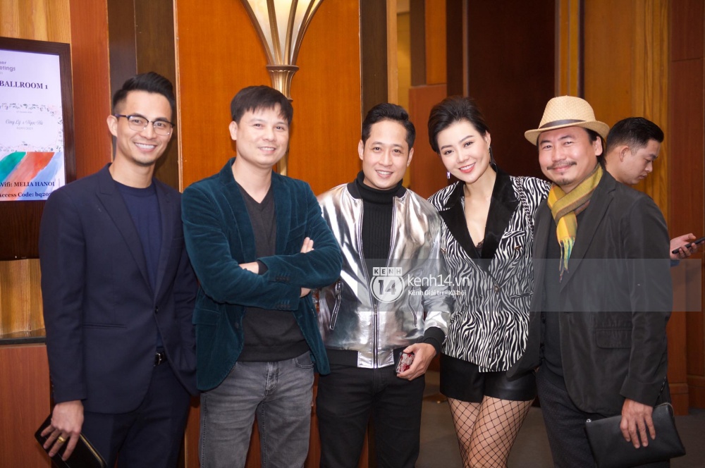 NS Cong Ly's wedding: The bride and groom served wine to celebrate with happiness, Thuy Van, Duong Hoang Yen and the famous stars came together - Photo 16.