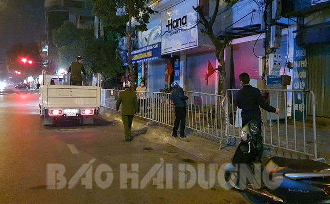 Hải Dương: Khẩn cấp khoanh vùng một đoạn phố, ca nghi nhiễm Covid-19 có trang điểm cho nhiều cô dâu - Ảnh 1.