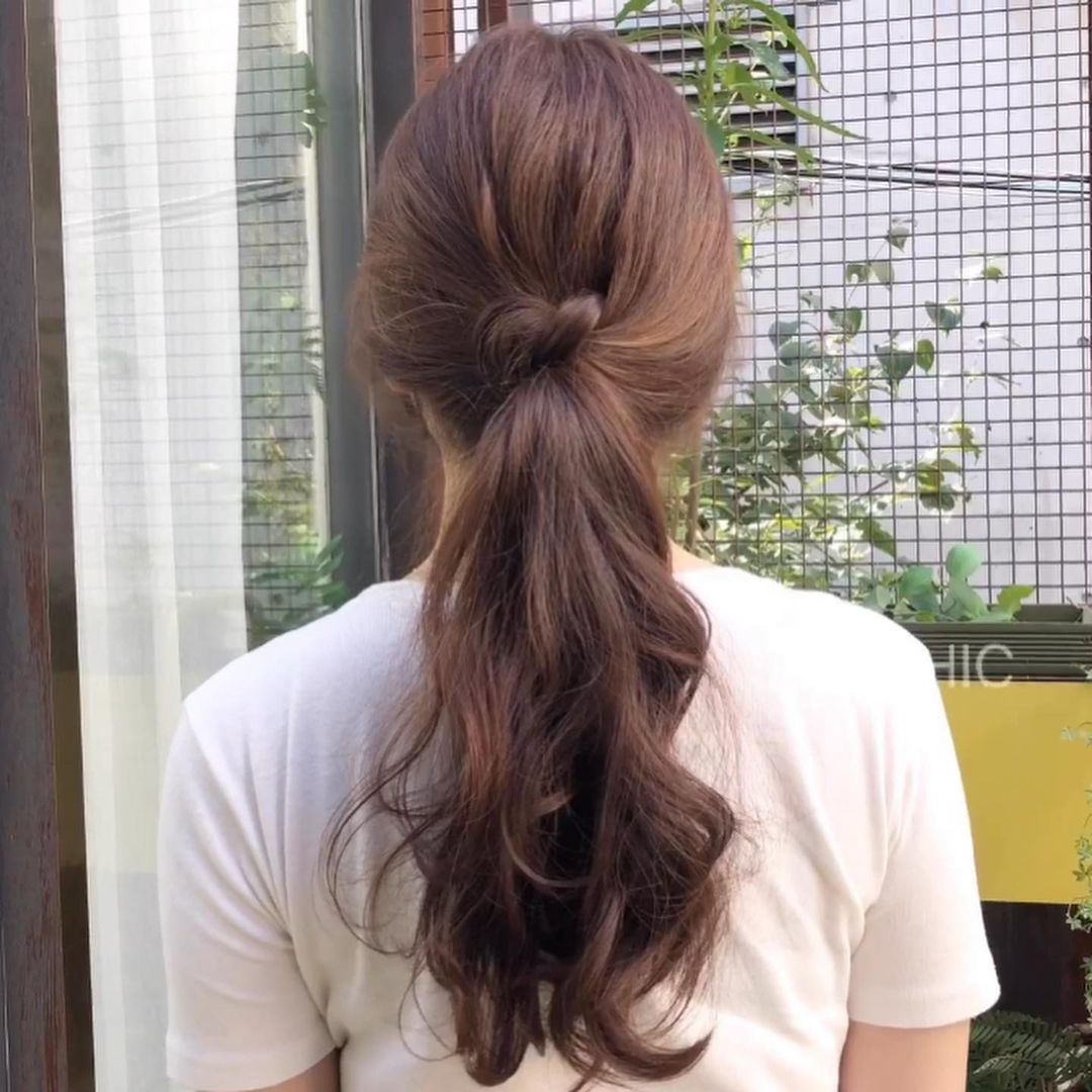 1001 Cách buộc tóc đuôi ngựa đẹp phong cách Hàn Quốc - ALONGWALKER