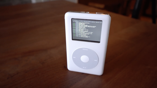 YouTuber hack iPod Classic để nghe được nhạc từ Spotify, tích hợp cả Wi-Fi và Bluetooth - Ảnh 4.