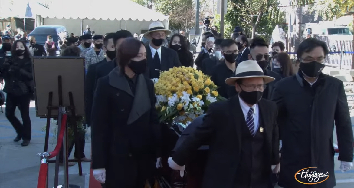 NS Lam Phuong's funeral in the USA: Many fans came to visit us, NS Hoai Linh and Pham Quynh Anh said goodbye in Vietnam - Photo 9.