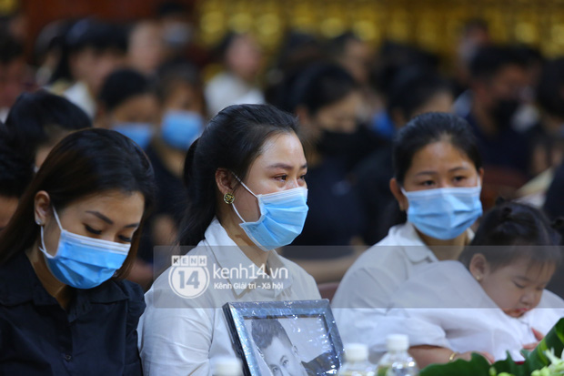 The tumultuous message from Van Quang Long's wife confirmed that she was not married, looking for someone to bring her happiness before the death of the late NS - Photo 8.