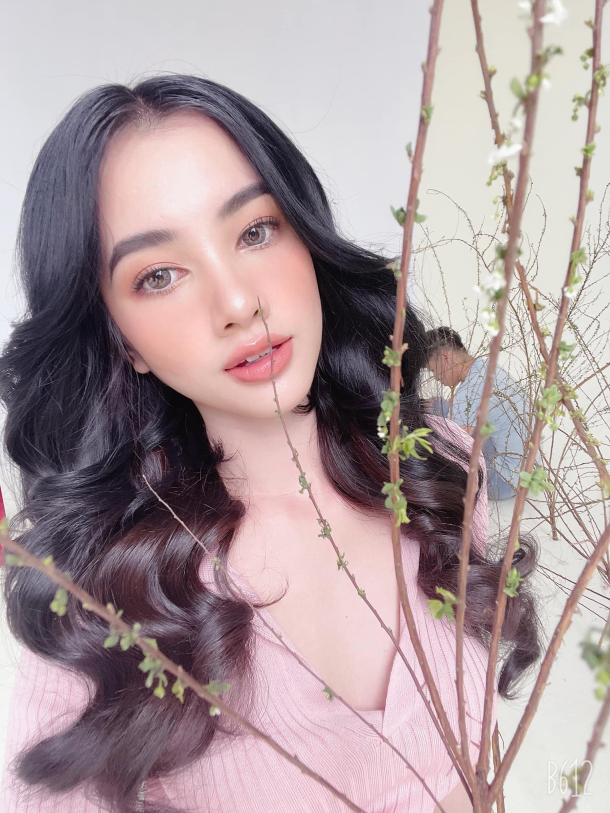 Netizen tổng tấn c&ocirc;ng Facebook t&igrave;nh trẻ tin đồn k&eacute;m 27 tuổi Cẩm Đan của chồng cũ Lệ Quy&ecirc;n - Ảnh 2.