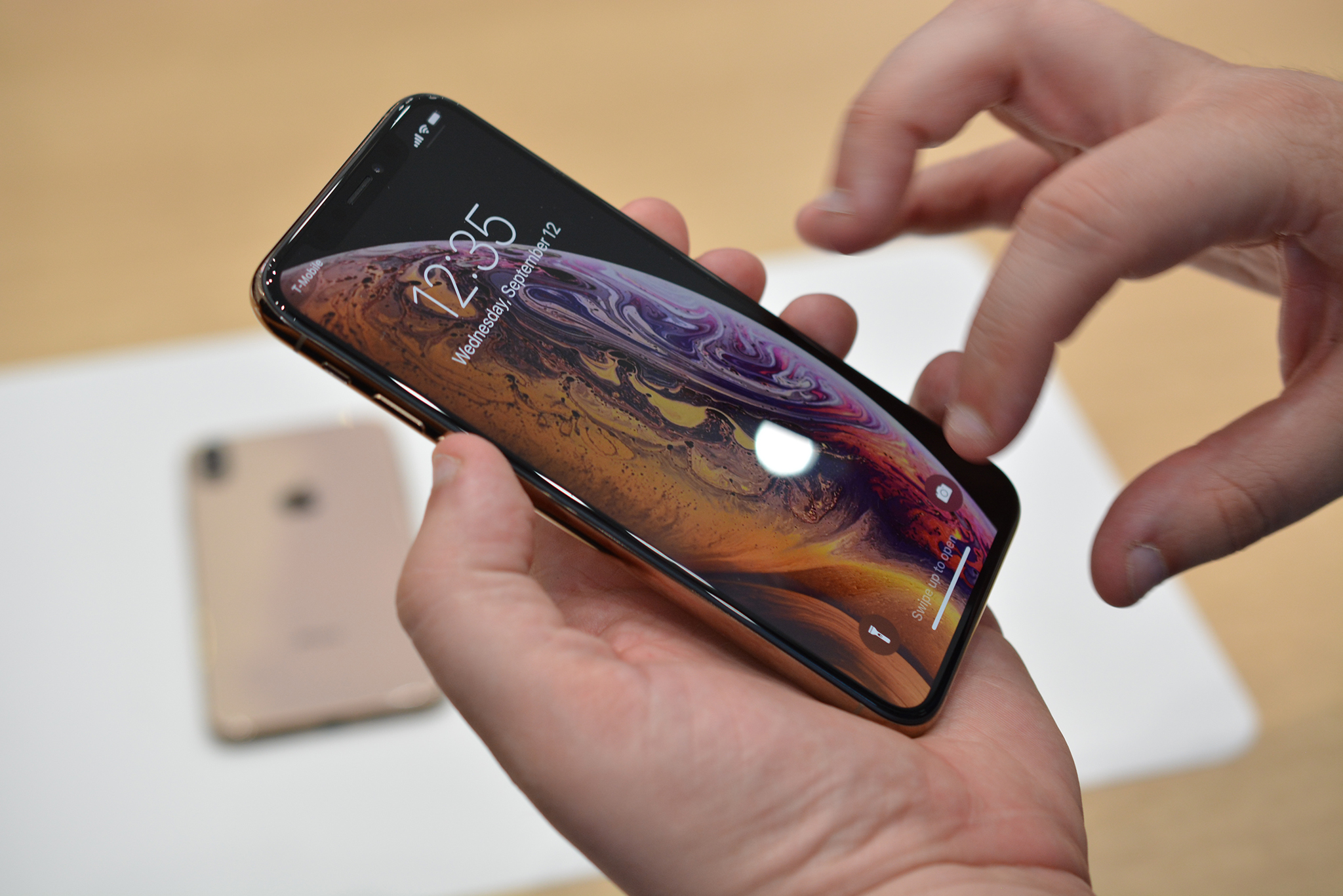 C&oacute; n&ecirc;n mua iPhone XS/ XS Max? - Ảnh 4.