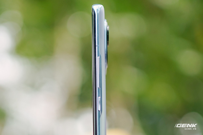 Trên tay Xiaomi Mi 11 tại Việt Nam: Smartphone đầu tiên với chip Snapdragon 888, giá 16 triệu đồng - Ảnh 11.