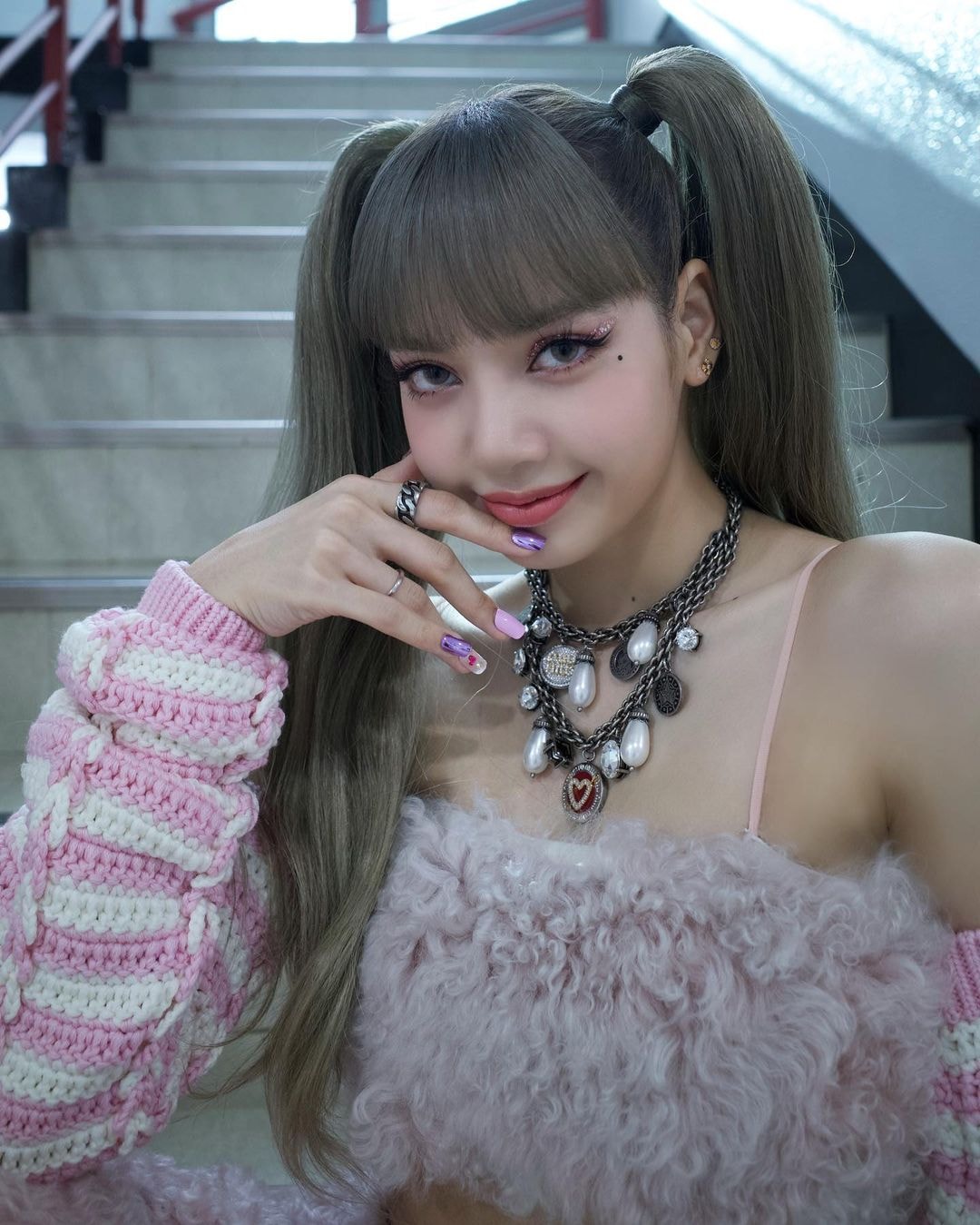 Xếp hạng thành viên BLACKPINK hot nhất mỗi quốc gia: Rosé thất thế ở quê nhà, thứ hạng ở Việt Nam có gây bất ngờ? - Ảnh 9. Xếp hạng thành viên BLACKPINK hot nhất mỗi quốc gia: Rosé thất thế ở quê nhà, thứ hạng ở Việt Nam có gây bất ngờ? - Ảnh 9.