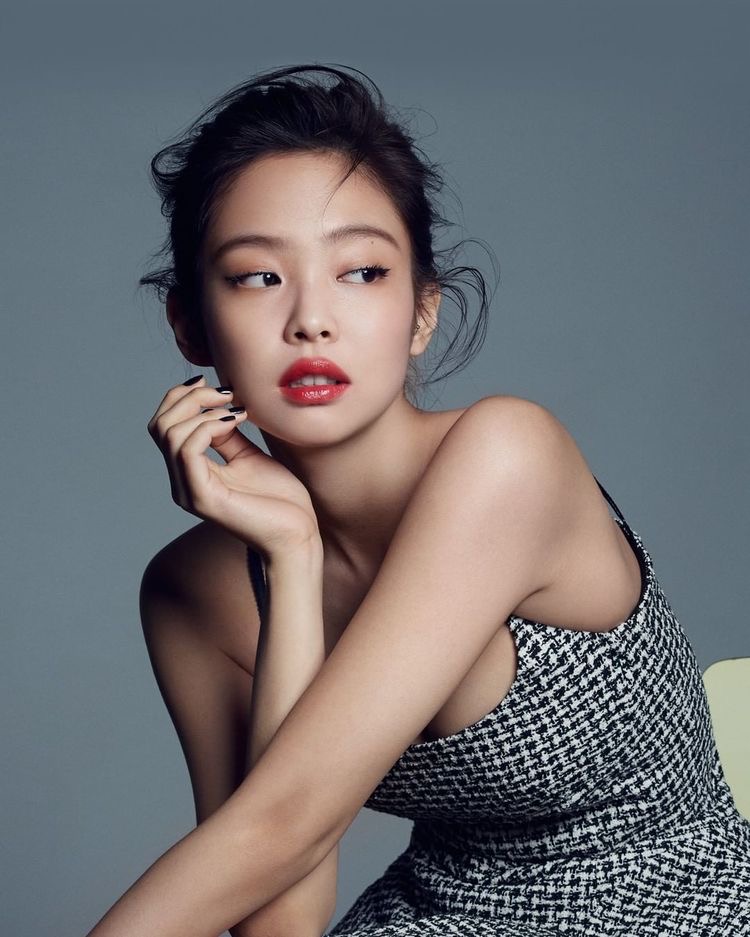 Jennie mà thường xuyên tận dụng combo này chắc fan phải thở bằng bình oxy mất - Ảnh 4.