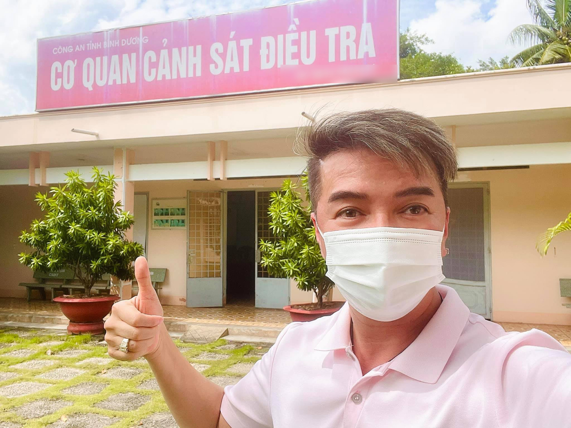 Nóng: Đàm Vĩnh Hưng xác nhận đã làm việc với cơ quan chức năng, tuyên bố cực căng về vụ kiện tụng với bà Phương Hằng! - Ảnh 2. Nóng: Đàm Vĩnh Hưng xác nhận đã làm việc với cơ quan chức năng, tuyên bố cực căng về vụ kiện tụng với bà Phương Hằng! - Ảnh 2.