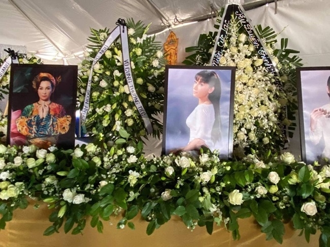 Điềm lành xuất hiện trong tang lễ của Phi Nhung tại Mĩ - Ảnh 2.