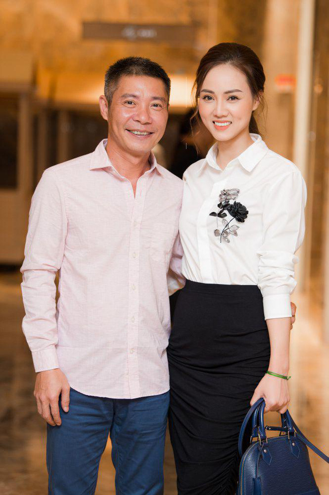 Vợ kém tuổi của NS Công Lý hé lộ tình trạng hiện tại của chồng sau gần 3 tháng nhập viện - Ảnh 8. Vợ kém tuổi của NS Công Lý hé lộ tình trạng hiện tại của chồng sau gần 3 tháng nhập viện - Ảnh 8.