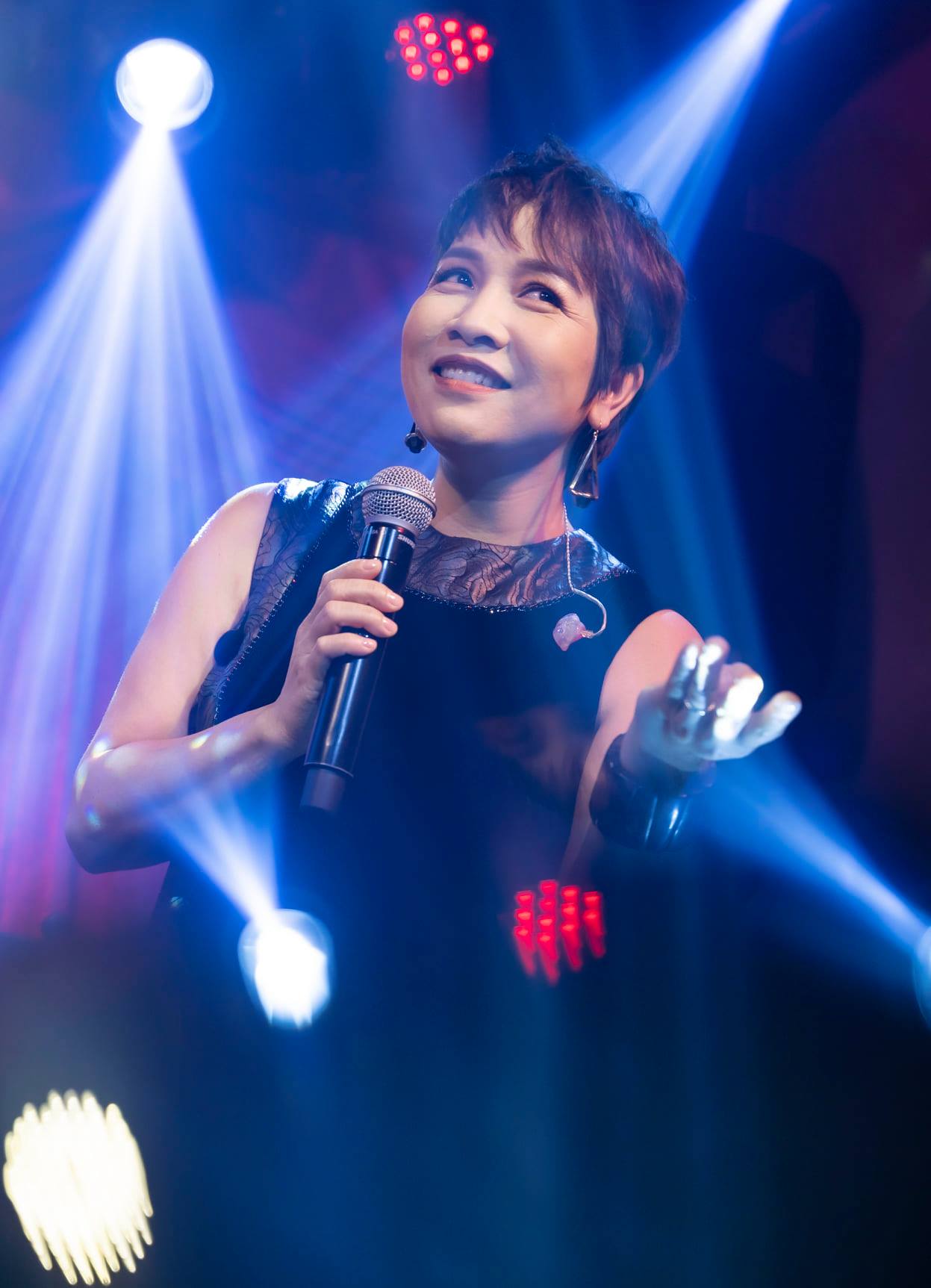 Một ph&ograve;ng tr&agrave; nổi tiếng ở trung t&acirc;m TP.HCM ch&iacute;nh thức đ&oacute;ng cửa vĩnh viễn sau dịch Covid-19, kh&aacute;n giả kh&ocirc;ng khỏi tiếc nuối! - Ảnh 4.