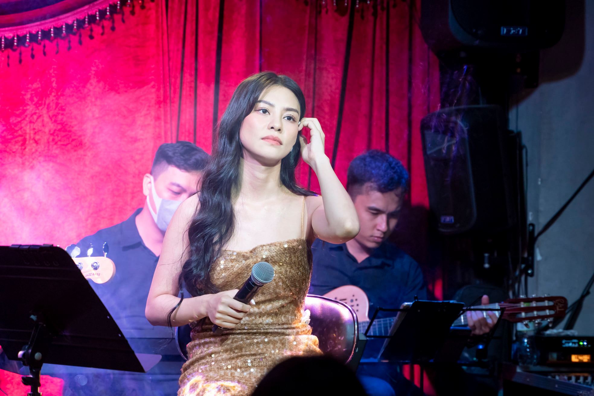 Một ph&ograve;ng tr&agrave; nổi tiếng ở trung t&acirc;m TP.HCM ch&iacute;nh thức đ&oacute;ng cửa vĩnh viễn sau dịch Covid-19, kh&aacute;n giả kh&ocirc;ng khỏi tiếc nuối! - Ảnh 9.