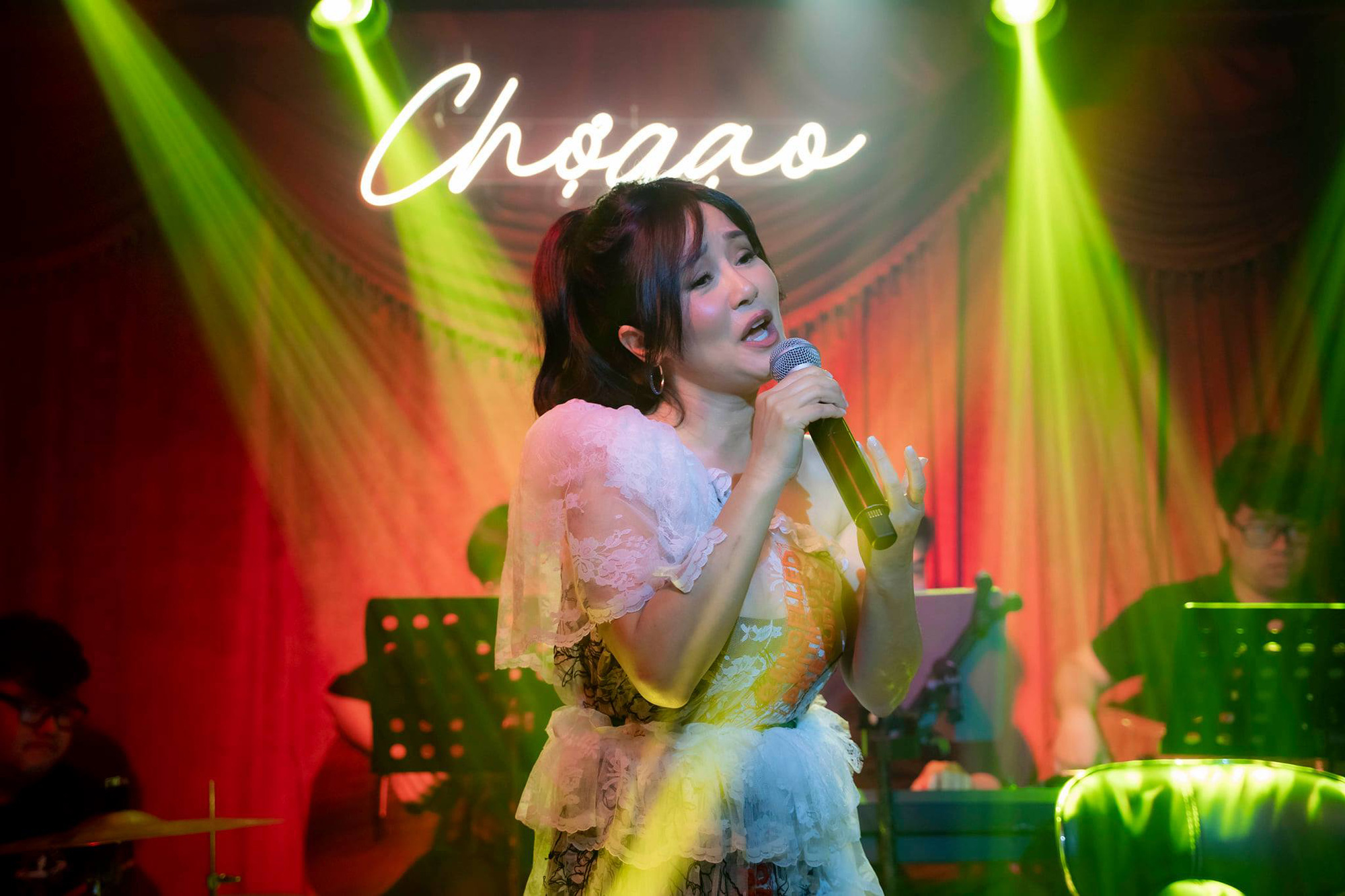 Một ph&ograve;ng tr&agrave; nổi tiếng ở trung t&acirc;m TP.HCM ch&iacute;nh thức đ&oacute;ng cửa vĩnh viễn sau dịch Covid-19, kh&aacute;n giả kh&ocirc;ng khỏi tiếc nuối! - Ảnh 17.