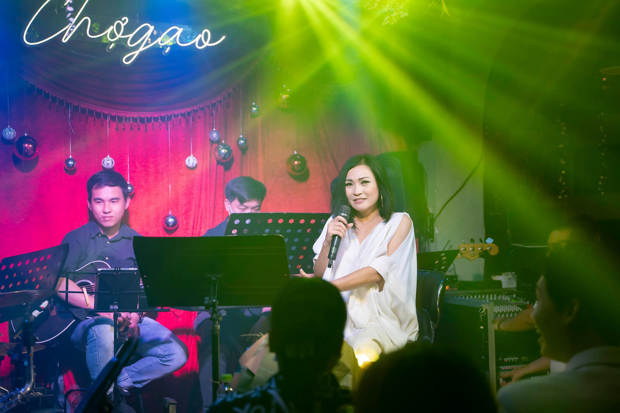 Một ph&ograve;ng tr&agrave; nổi tiếng ở trung t&acirc;m TP.HCM ch&iacute;nh thức đ&oacute;ng cửa vĩnh viễn sau dịch Covid-19, kh&aacute;n giả kh&ocirc;ng khỏi tiếc nuối! - Ảnh 20.