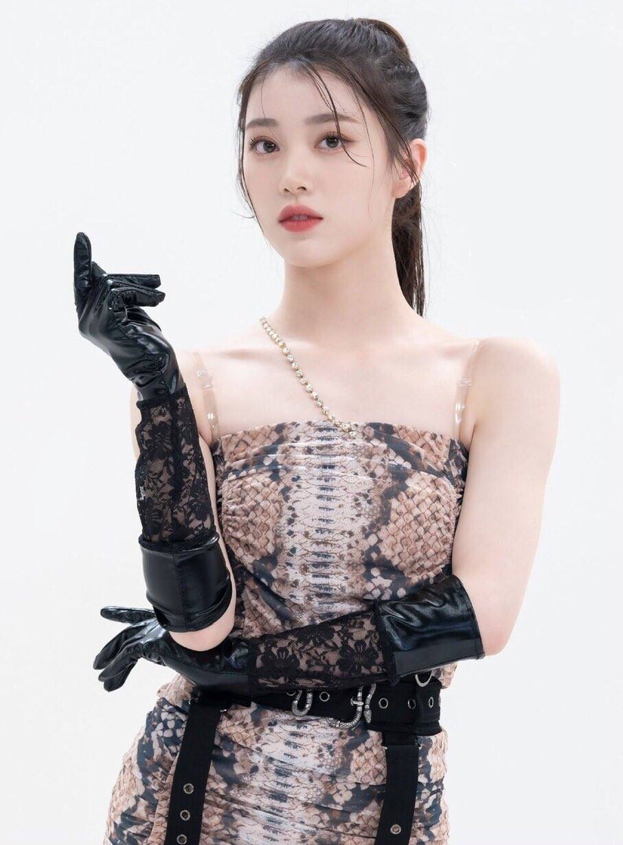 Dự đoán top 9 Girls Planet 999: Yujin (CLC) có bị cho ra chuồng gà, công chúa Mnet debut center? - Ảnh 9. Dự đoán top 9 Girls Planet 999: Yujin (CLC) có bị cho ra chuồng gà, công chúa Mnet debut center? - Ảnh 9.