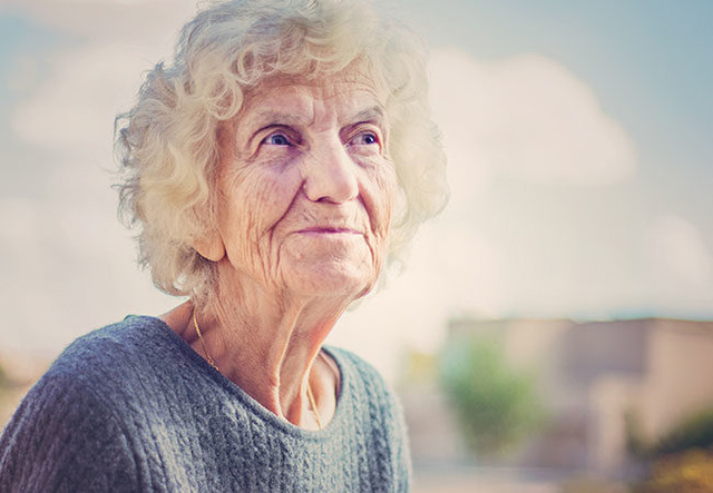 Nghiên cứu khoa học về người cao tuổi: Yếu tố về tinh thần này có thể khiến tuổi thọ giảm 3-5 năm nhưng tiếc thay, rất ít được quan tâm - Ảnh 4.