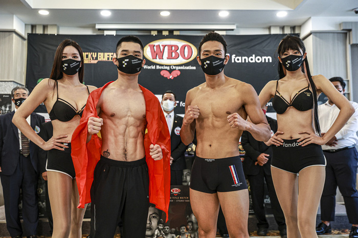 Thu Nhi, Minh Phát và Hồng Quân hoàn tất buổi cân ký, háo hức trước sự kiện tranh đai WBO - Ảnh 5.