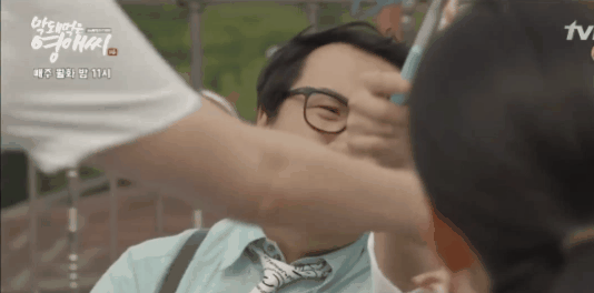 Cười tắc thở với 5 cú tát độc lạ nhất phim Hàn: Đánh nhau bằng kim chi chưa quái dị bằng màn trị tiểu tam với mì Ý - Ảnh 3.