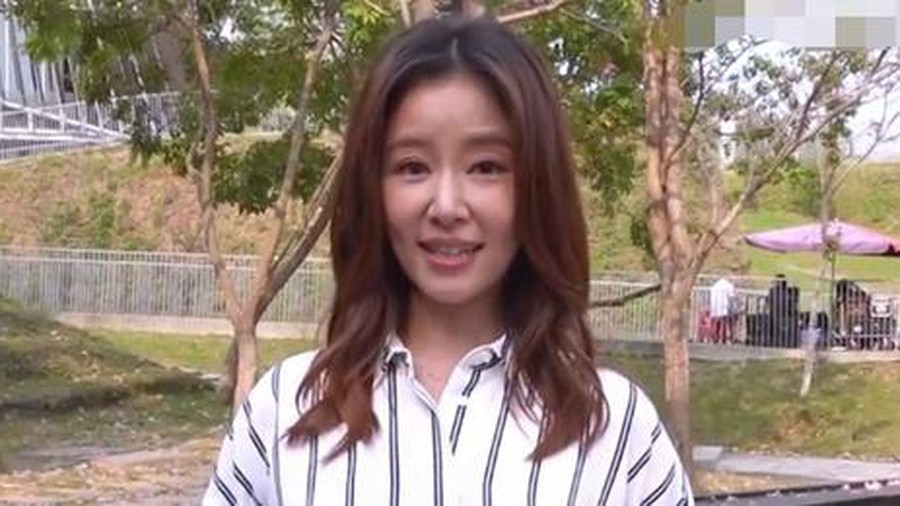Ảnh cũ thời kỳ tăng cân vùn vụt của Lâm Tâm Như bị đào lại, khuyết điểm visual cùng làn da dầu bóng nhẫy lộ hết sạch - Ảnh 5. Ảnh cũ thời kỳ tăng cân vùn vụt của Lâm Tâm Như bị đào lại, khuyết điểm visual cùng làn da dầu bóng nhẫy lộ hết sạch - Ảnh 5.