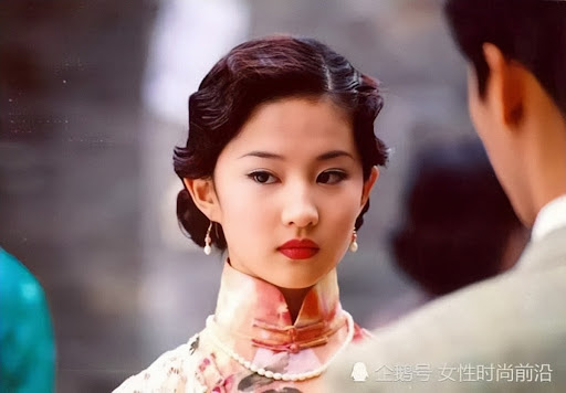 Sốc xỉu nhan sắc mỹ nhân Hoa ngữ ở phim đầu tay: Lưu Diệc Phi mới 16 tuổi đã đẹp kinh diễm, trùm cuối dao kéo rành rành mà vẫn chối - Ảnh 7.