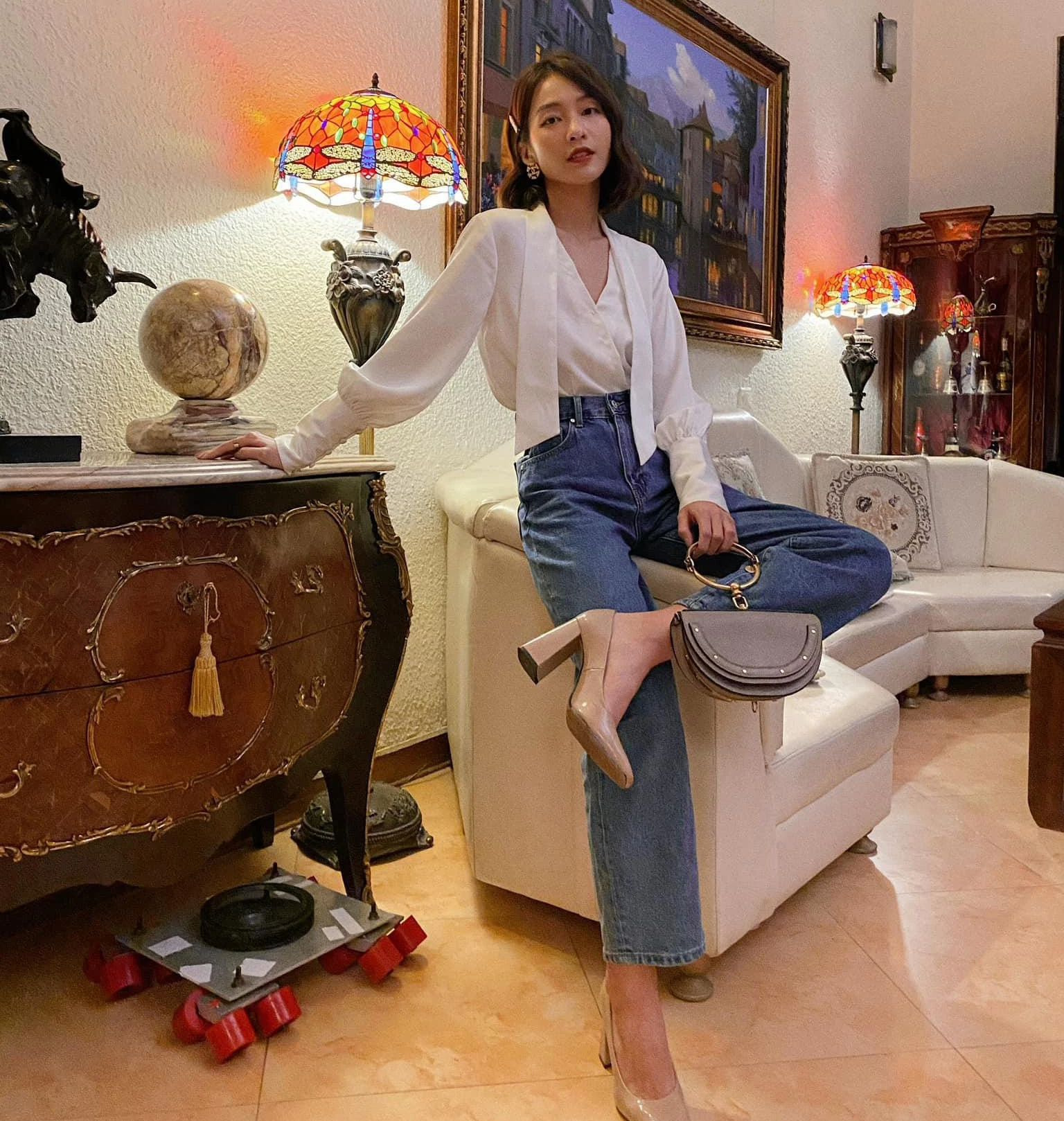Bóc giá ngay loạt váy áo sang chảnh của Khả Ngân trong 11 Tháng 5 Ngày:  Toàn thiết kế Việt, có mẫu còn sale tới 60% - Phong cách sao - Việt Giải Trí
