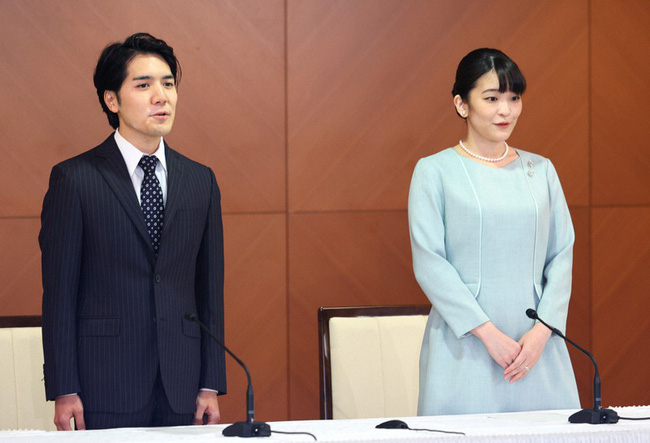 Vợ chồng Công chúa Nhật vừa lộ diện sau khi kết hôn đã bị dư luận chỉ trích gay gắt bởi một chi tiết bất thường - Ảnh 5.