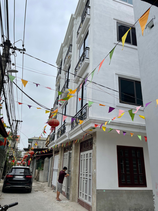 Con chưa đi học, phụ huynh đã tất bật “tậu nhà” Hà Nội - Ảnh 1. Con chưa đi học, phụ huynh đã tất bật “tậu nhà” Hà Nội - Ảnh 1.