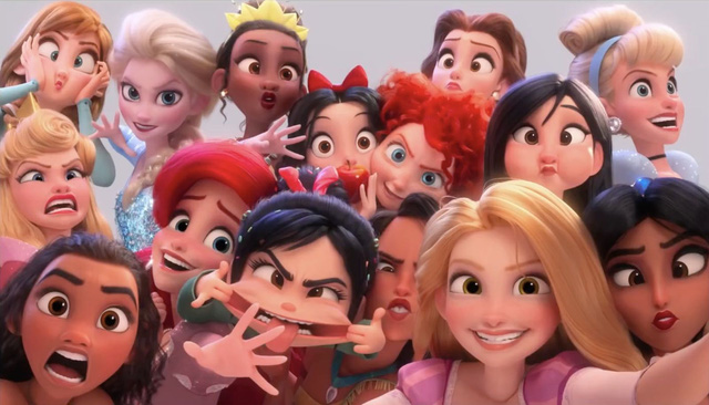 Đáng yêu hình ảnh trẻ con của các công chúa Disney