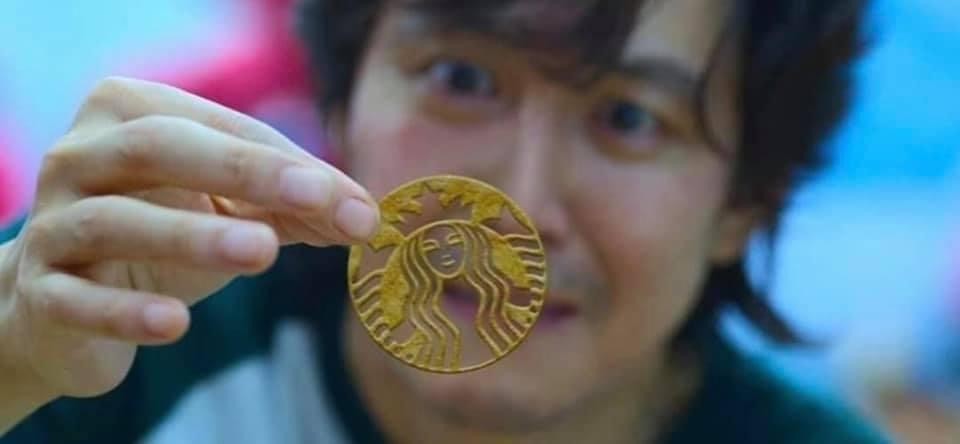 Trò tách kẹo ở Squid Game té ra có cách thắng đơn giản như này, nhanh gọn lại thoải mái mà chả ai nhận ra? - Ảnh 2. Trò tách kẹo ở Squid Game té ra có cách thắng đơn giản như này, nhanh gọn lại thoải mái mà chả ai nhận ra? - Ảnh 2.