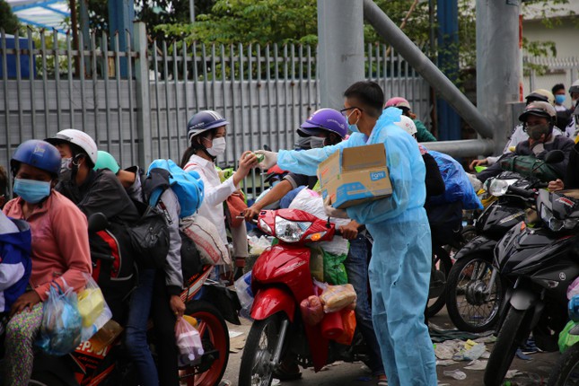 Các tỉnh miền Tây kiến nghị tạm ngưng cho người dân về quê - Ảnh 3.