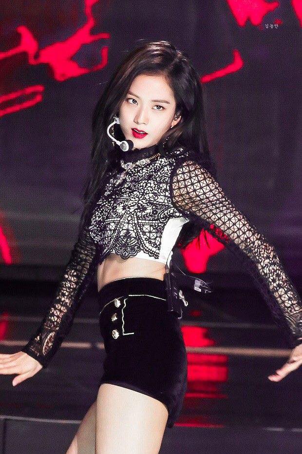 Nữ hoàng Kpop do fan bình chọn: Jisoo chưa solo cũng đủ nắm trùm BLACKPINK, thứ hạng Irene gây hụt hẫng - Ảnh 20.