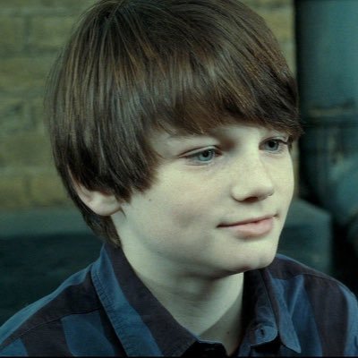 Con trai Harry Potter dậy thì thất bại sau 10 năm: Nhìn mà tức với dáng vẻ trai hư bất cần, sự nghiệp đi tong từ đời nào! - Ảnh 5.