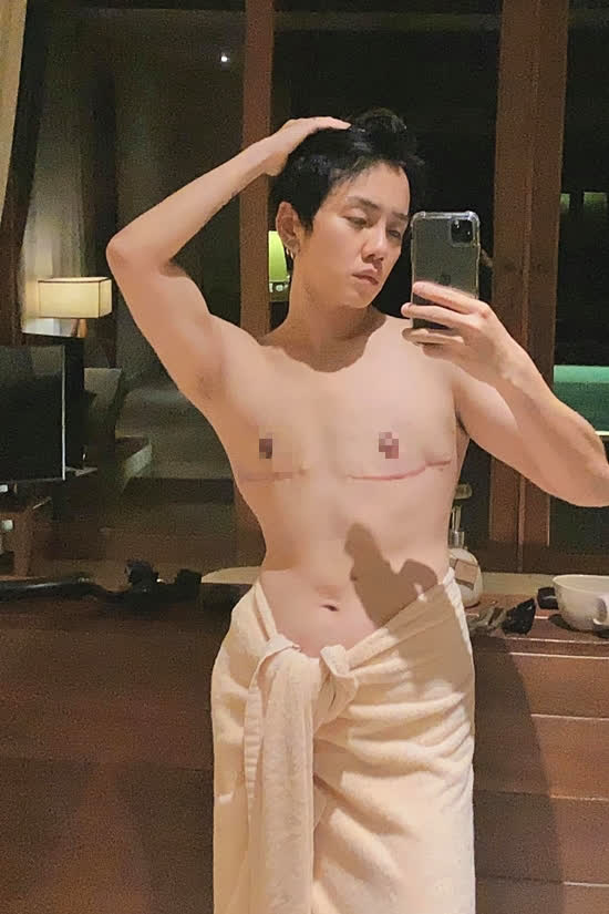 Tình chuyển giới Miko Lan Trinh bị lộ ảnh bán nude nghi từ thời chưa cắt ngực, chính chủ nổi đoá đáp trả luôn! - Ảnh 5. Tình chuyển giới Miko Lan Trinh bị lộ ảnh bán nude nghi từ thời chưa cắt ngực, chính chủ nổi đoá đáp trả luôn! - Ảnh 5.