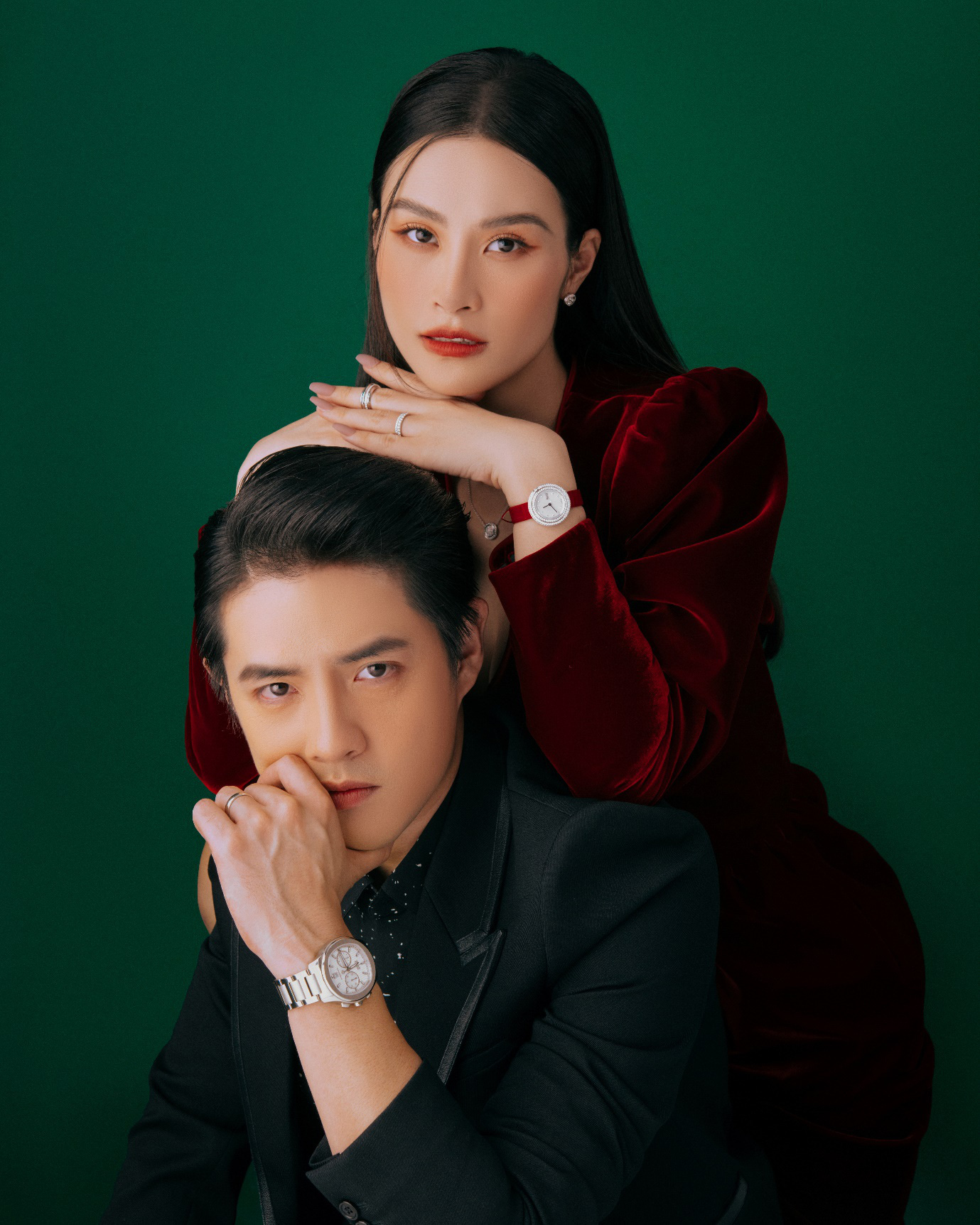 Đông Nhi lên đồ như tổng tài, xả vai mẹ bỉm đi thăm nhà mới tậu: Thả vài con ảnh sương sương mà khí chất phu nhân chủ tịch ngời ngời! - Ảnh 8. Đông Nhi lên đồ như tổng tài, xả vai mẹ bỉm đi thăm nhà mới tậu: Thả vài con ảnh sương sương mà khí chất phu nhân chủ tịch ngời ngời! - Ảnh 8.