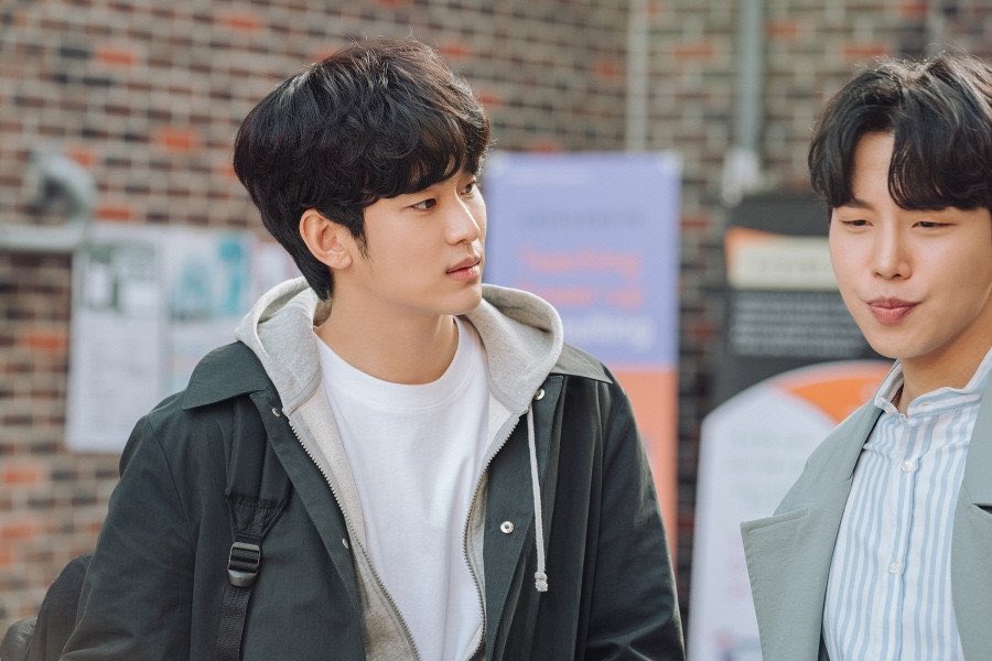 Lộ visual trẻ như trai mới lớn của Kim Soo Hyun ở phim mới, nai tơ thế này mà đóng sát nhân thì ai tin? - Ảnh 4.