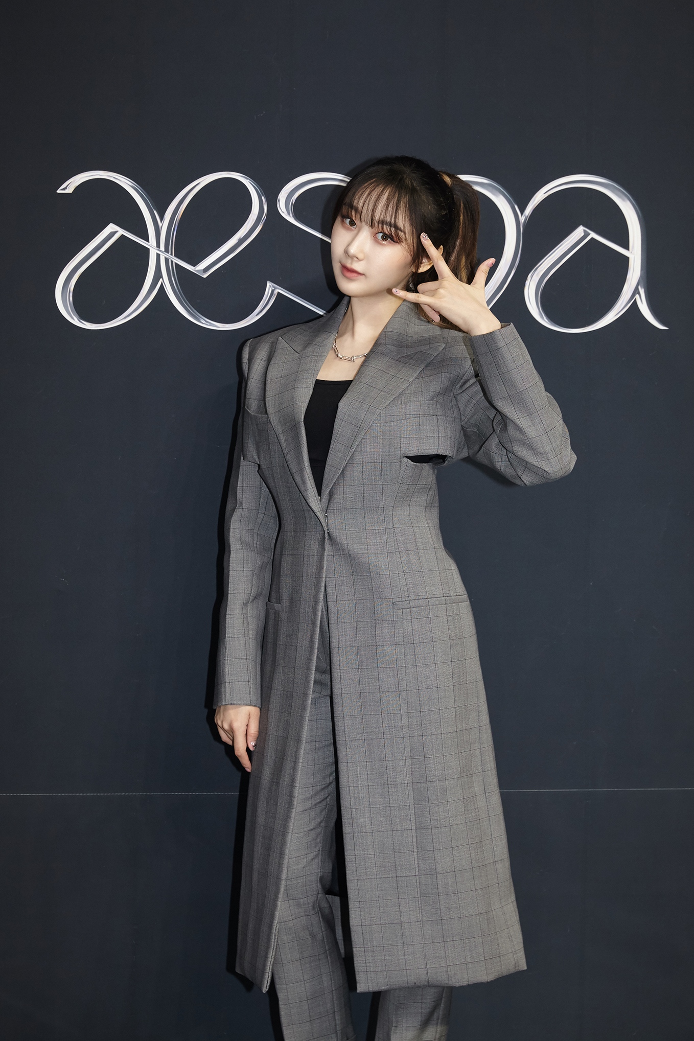 aespa hé lộ ý nghĩa đặc biệt của đoạn vũ đạo bị cho là copy BLACKPINK, lục đục nội bộ khi chọn thành viên hợp Savage nhất - Ảnh 6.